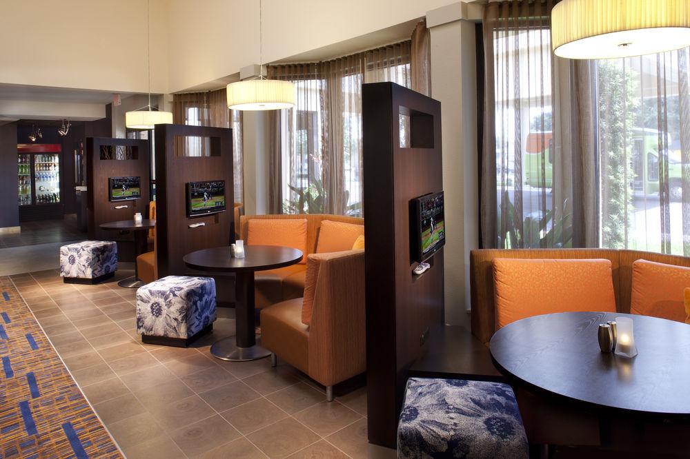 Courtyard Tampa Westshore/Airport Ngoại thất bức ảnh