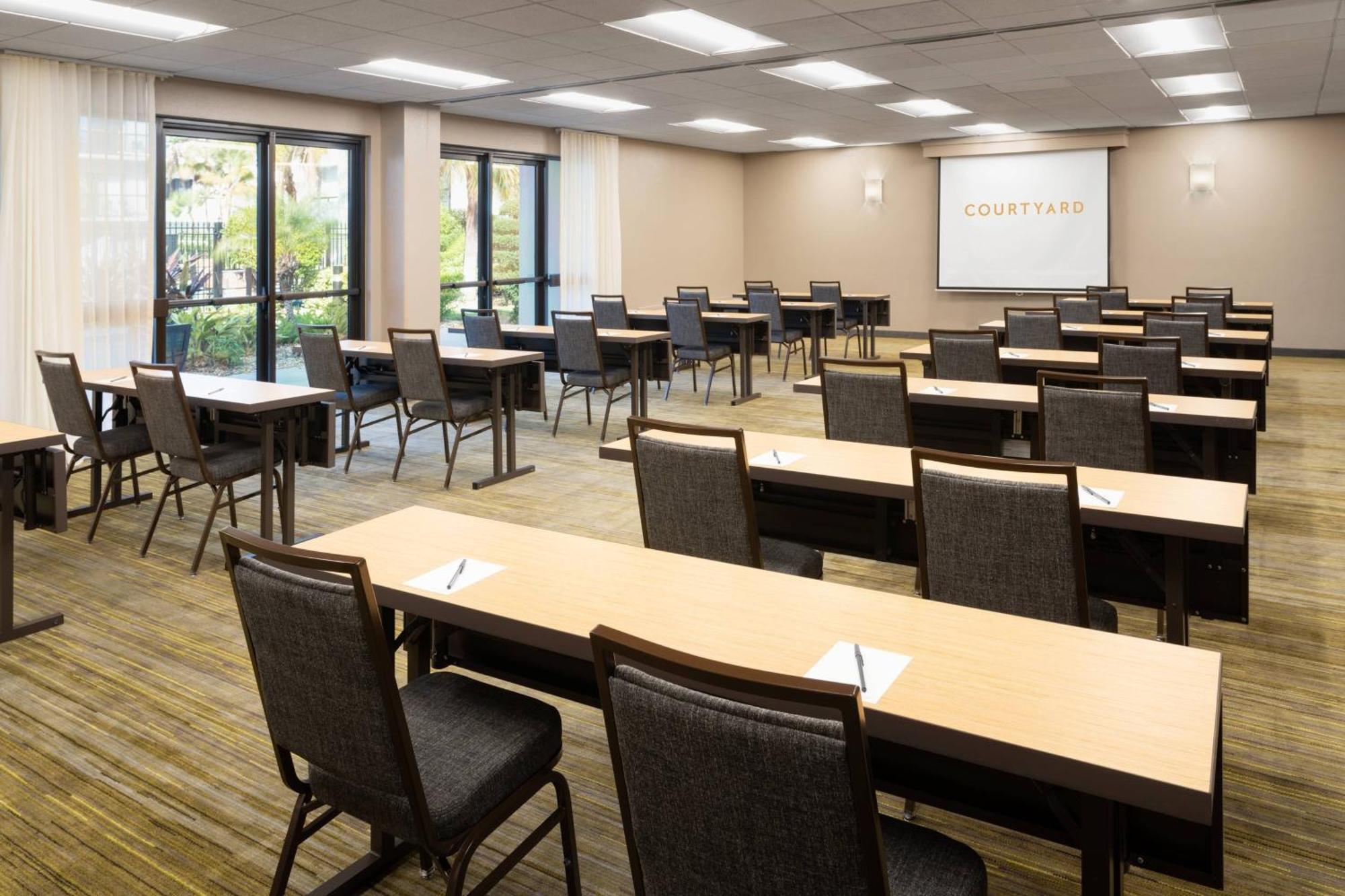 Courtyard Tampa Westshore/Airport Ngoại thất bức ảnh