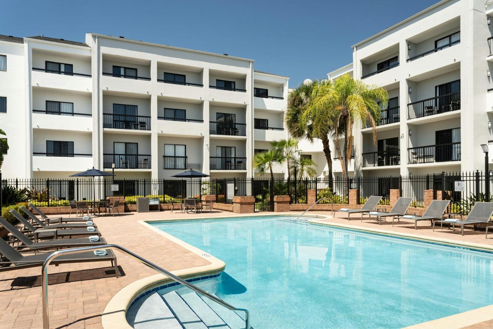 Courtyard Tampa Westshore/Airport Ngoại thất bức ảnh