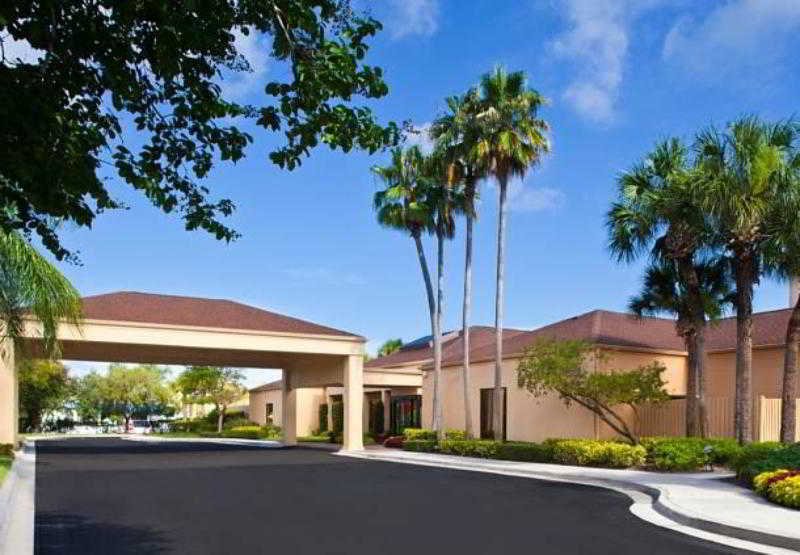 Courtyard Tampa Westshore/Airport Ngoại thất bức ảnh